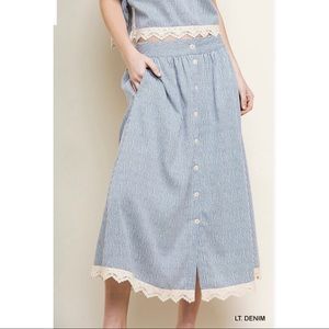 Striped Midi Button Front Skirt Light Denim Lace New With Tags